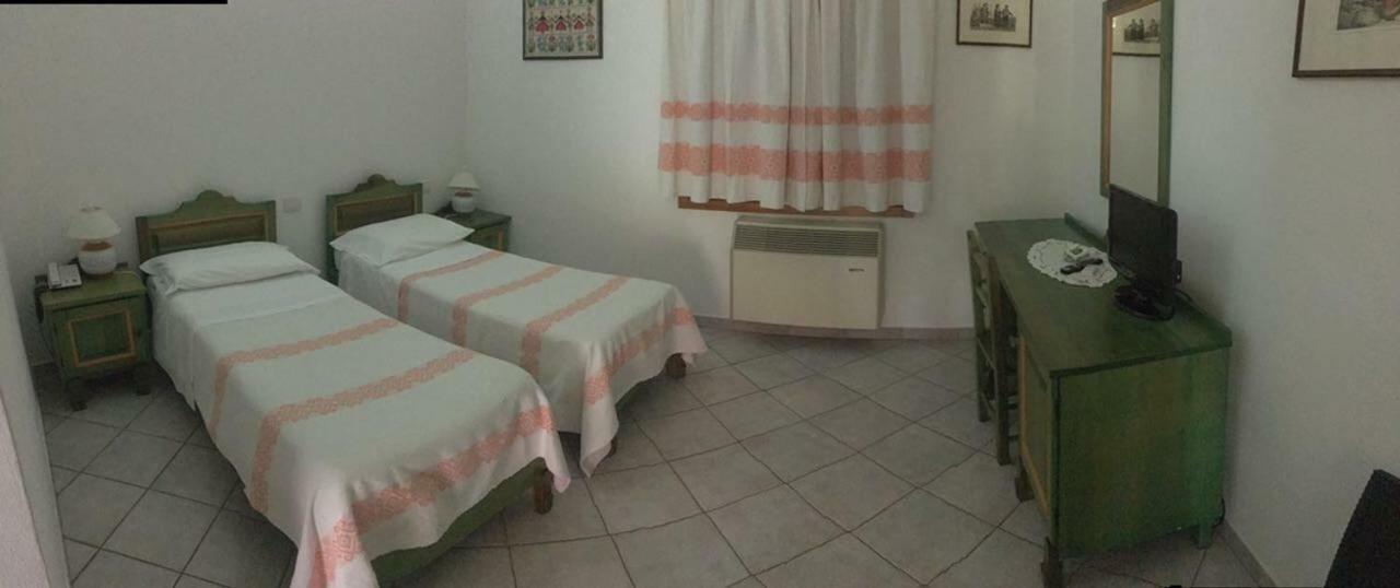 Hotel Sant Efisio Lotzorai Exteriér fotografie