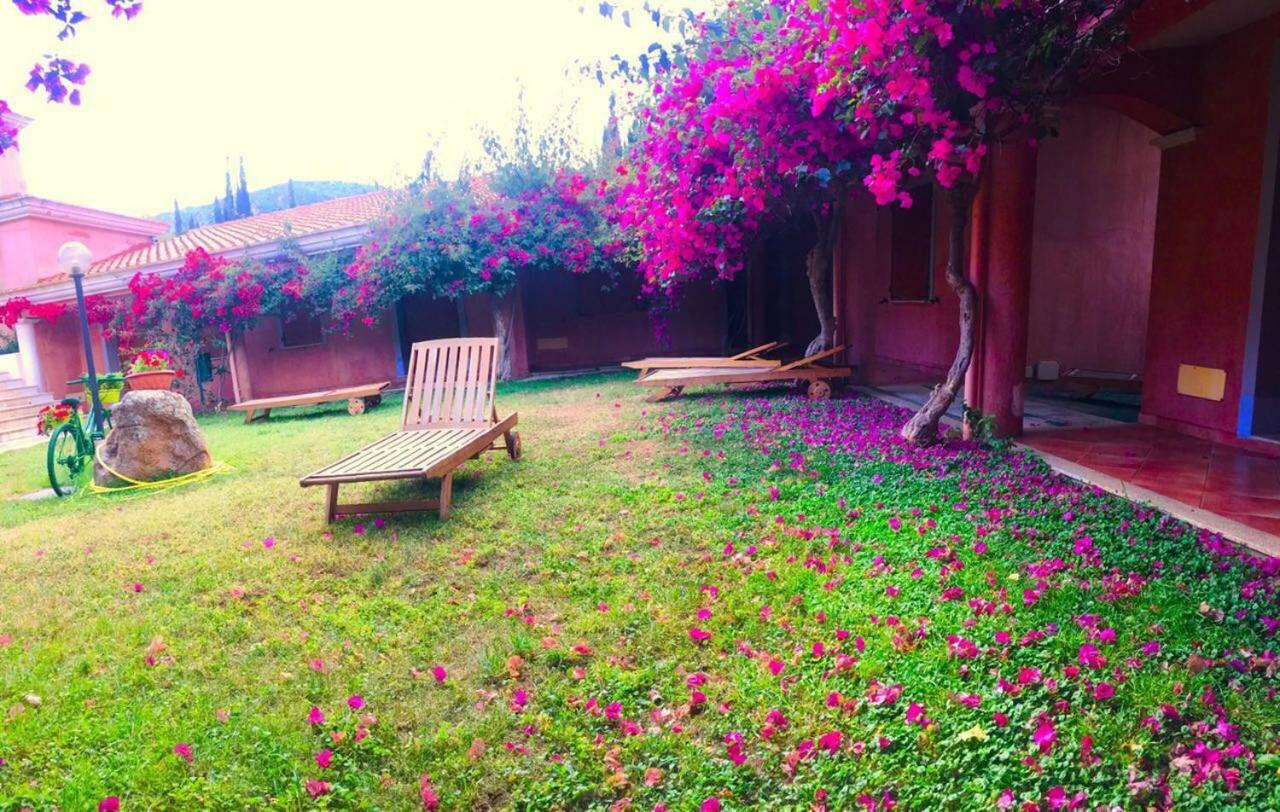 Hotel Sant Efisio Lotzorai Exteriér fotografie